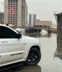 جیپ گراند شیرۆکی